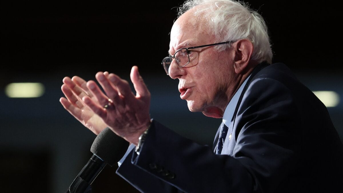 AI wealth fund - Bernie Sanders Proposes AI Wealth Fund for $1,000 Yearly Payments